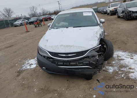 2015 Chrysler 200 Limited z USA, uszkodzony, nr VIN 1C3CCCAB7FN710065